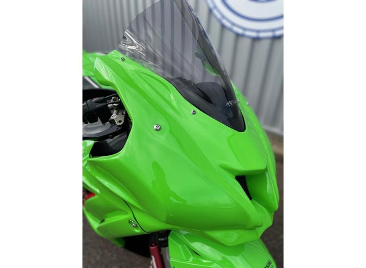 KAWASAKI ZX-10R