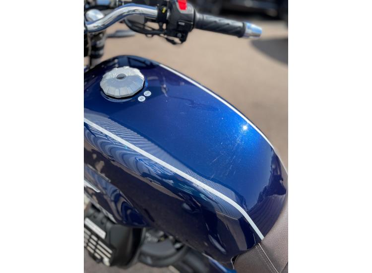 MOTO GUZZI V7 SPECIAL
