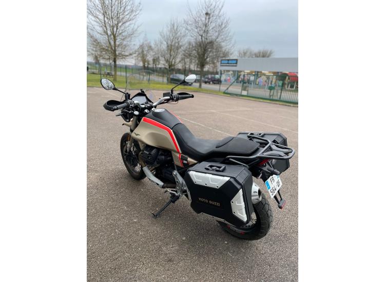 MOTO GUZZI V85 TT TRAVEL PACK 850