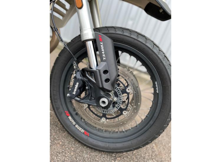 MOTO GUZZI V85 TT TRAVEL PACK 850