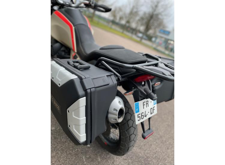 MOTO GUZZI V85 TT TRAVEL PACK 850