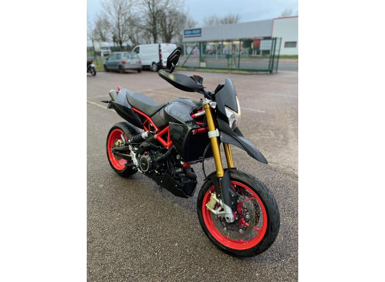 APRILIA DORSODURO 900 ABS