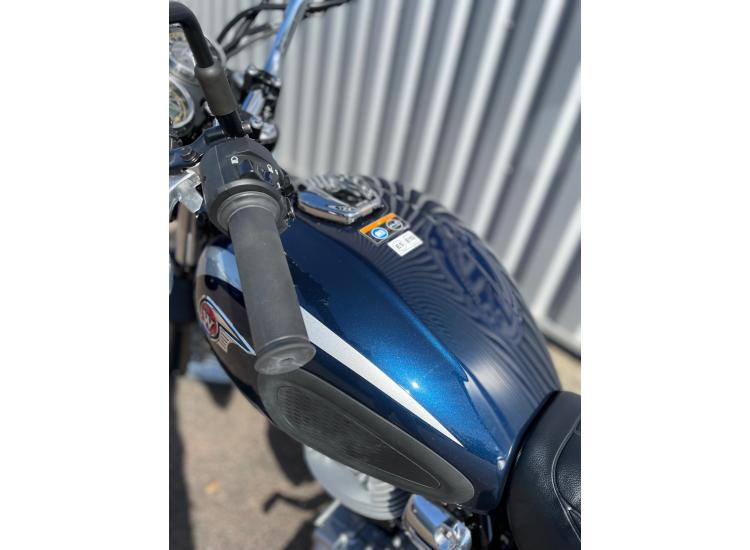 KAWASAKI w 230