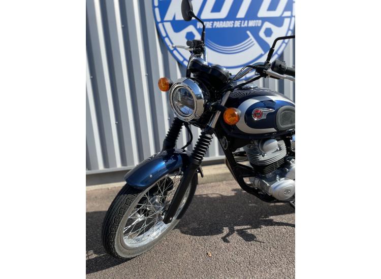 KAWASAKI w 230