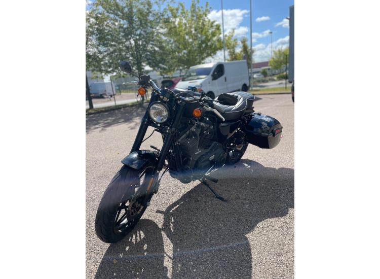 HARLEY-DAVIDSON SPORTSTER 1200