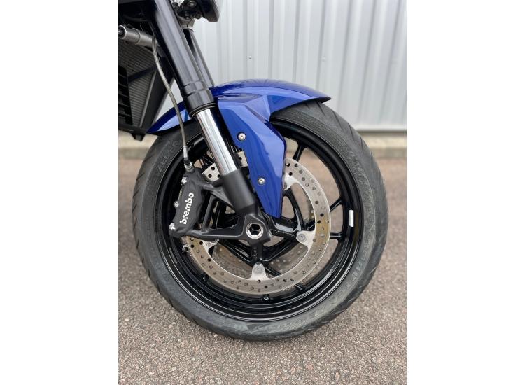 BMW F 900 R ABS