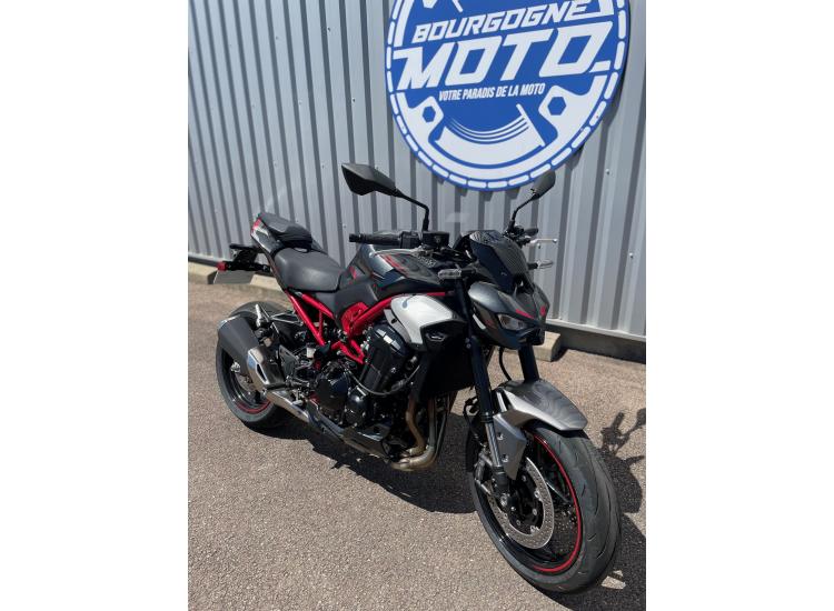KAWASAKI Z 900