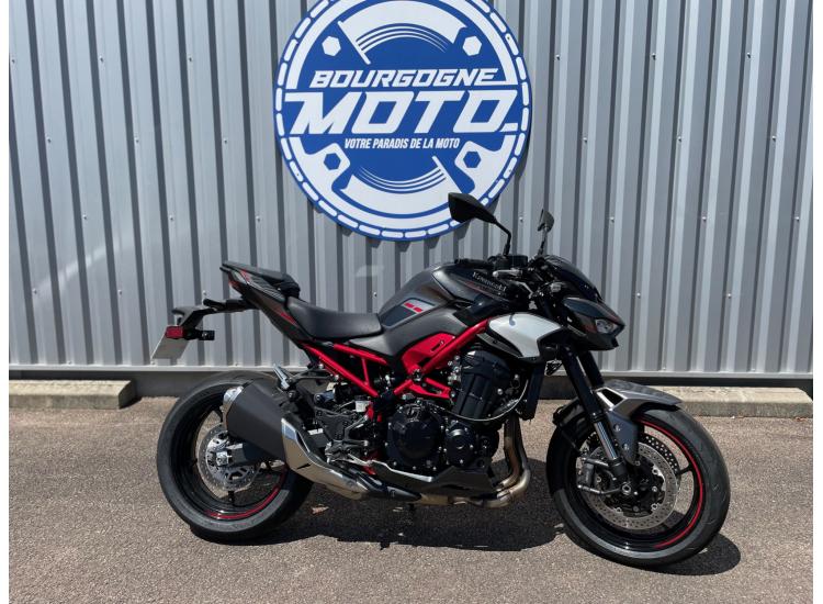 KAWASAKI Z 900