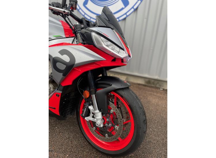 APRILIA TUONO 660