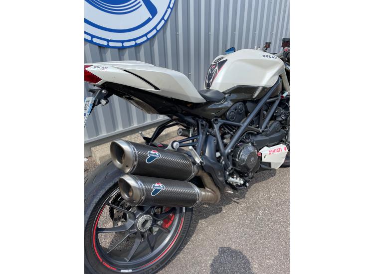 DUCATI 1098 STREET FIGHTER