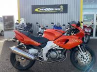 YAMAHA SZR 660