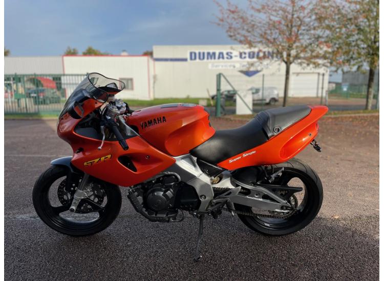 YAMAHA SZR 660