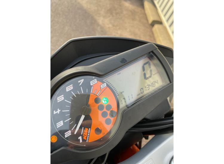 KTM 690 DUKE R
