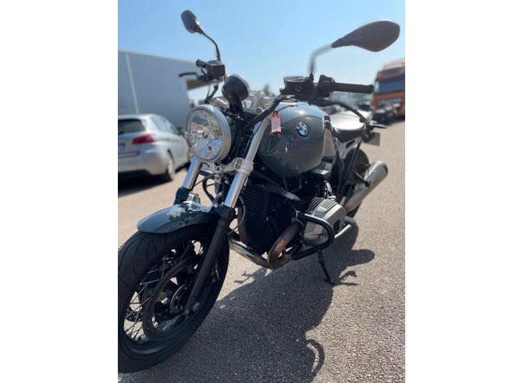 BMW R NineT PURE