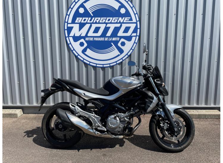 SUZUKI GLADIUS 650