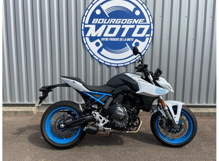 SUZUKI GSX-8S A2