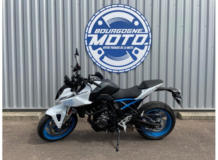 SUZUKI GSX-8S A2
