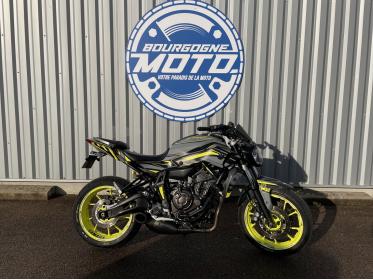 YAMAHA MT-07