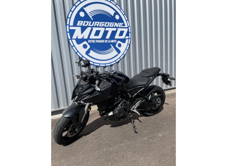 SUZUKI GSX-8S A2