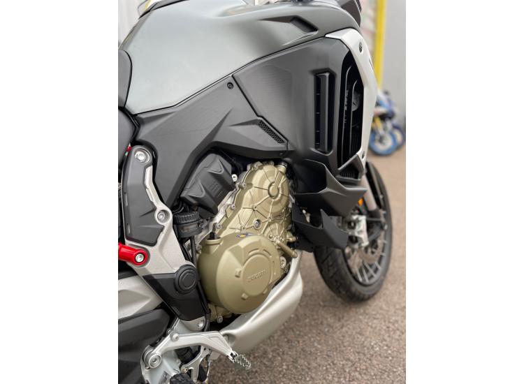 DUCATI MULTISTRADA V4 S