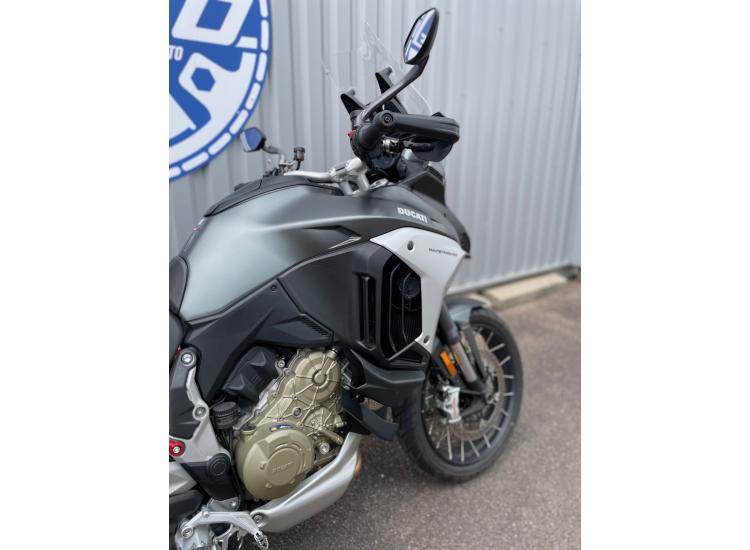 DUCATI MULTISTRADA V4 S