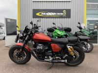 MOTO GUZZI V9 BOBBER