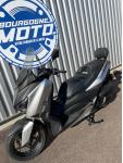 YAMAHA XMAX 125