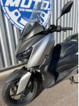 YAMAHA XMAX 125