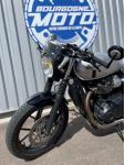 TRIUMPH STREET TWIN  900