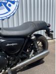 TRIUMPH STREET TWIN  900