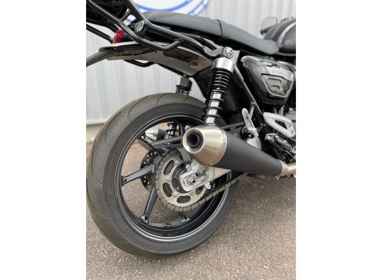 TRIUMPH SPEED TWIN 1200